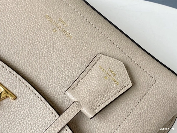 EVER LOUIS MM LOCKME VUITTON BB 0823